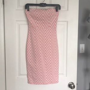Strapless dress